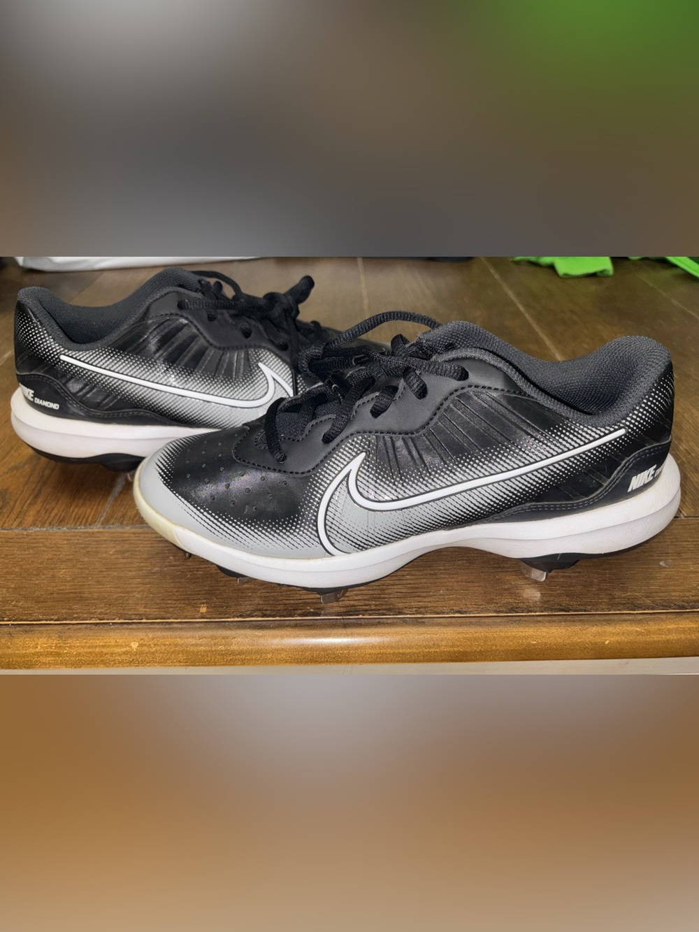 Nike Black and White Metal Spike  Softball/Baseball Cleats